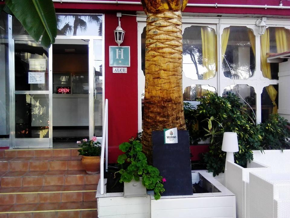 Hostal Alce Playa de Palma  Ngoại thất bức ảnh