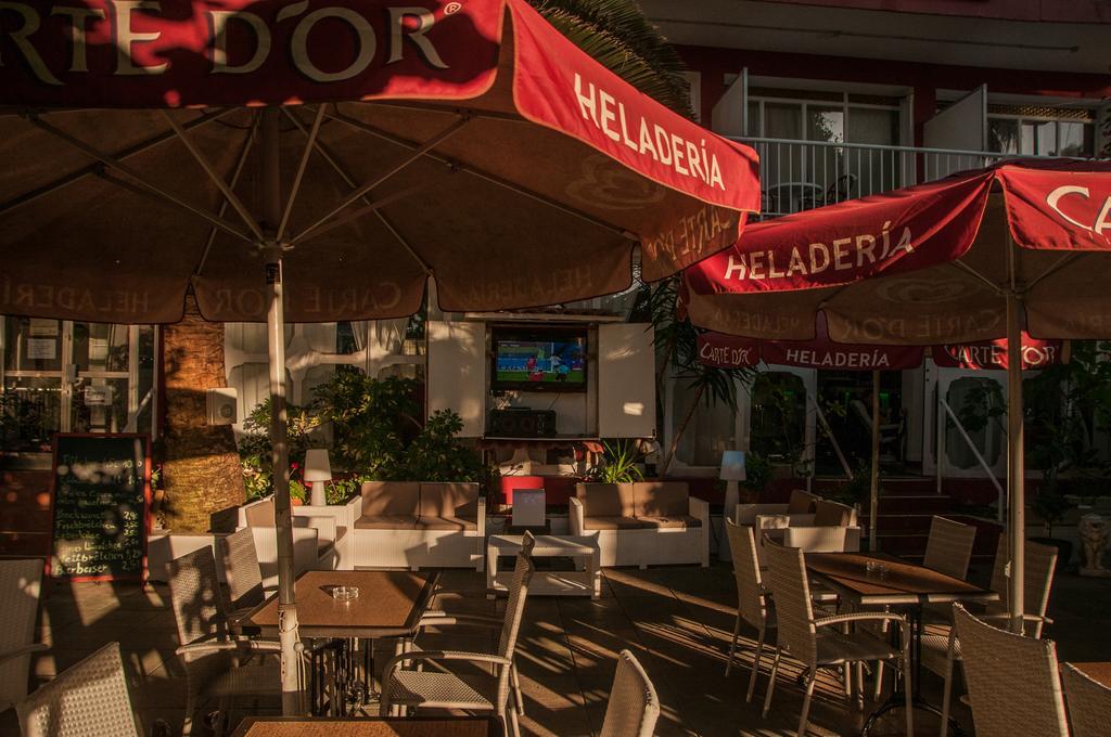 Hostal Alce Playa de Palma  Ngoại thất bức ảnh