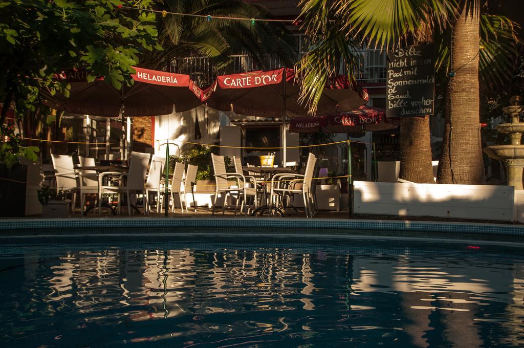 Hostal Alce Playa de Palma  Ngoại thất bức ảnh