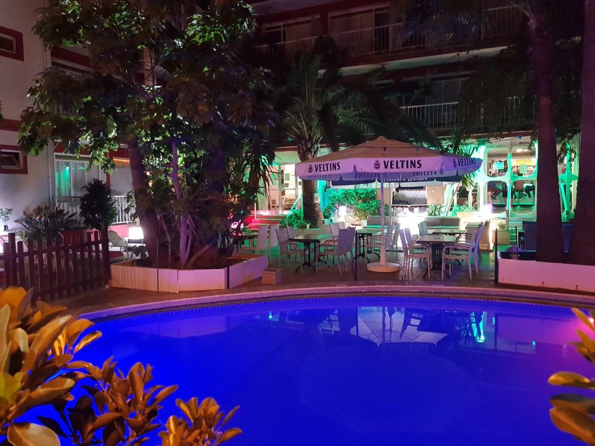 Hostal Alce Playa de Palma  Ngoại thất bức ảnh